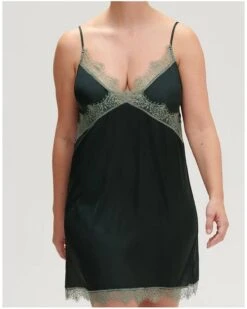 Simone Perele Nuisette Simone Pérèle Satin Secrets (Vert Kolsaï) -Hom Soldes Magasin nuisette simone perele satin secrets vert kolsai 1